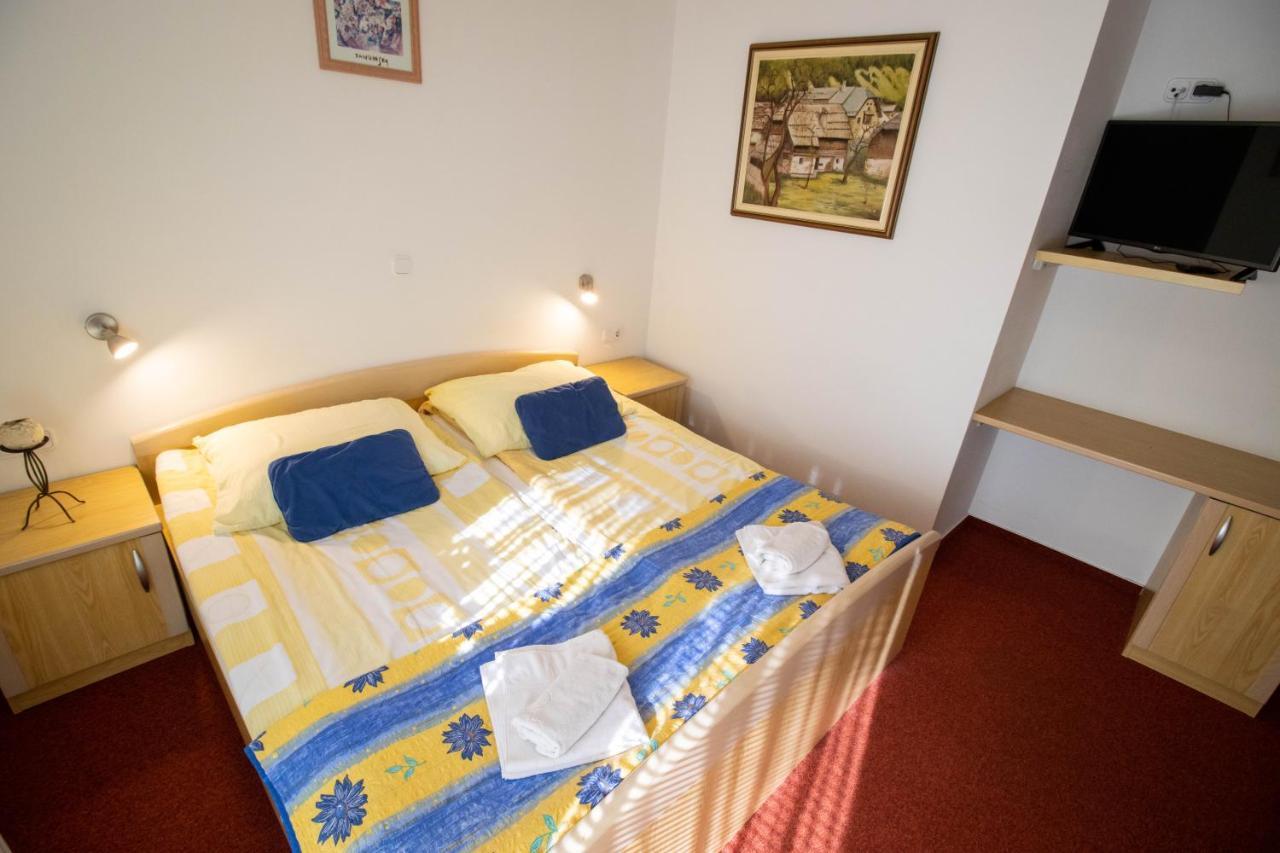 Rooms Cvitar - Center Kranjska Gora Εξωτερικό φωτογραφία